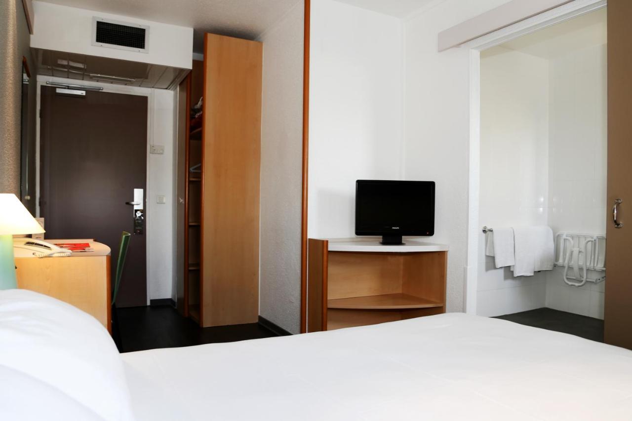 Готель Ibis Orange Centre Екстер'єр фото