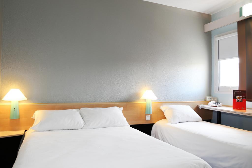 Готель Ibis Orange Centre Екстер'єр фото